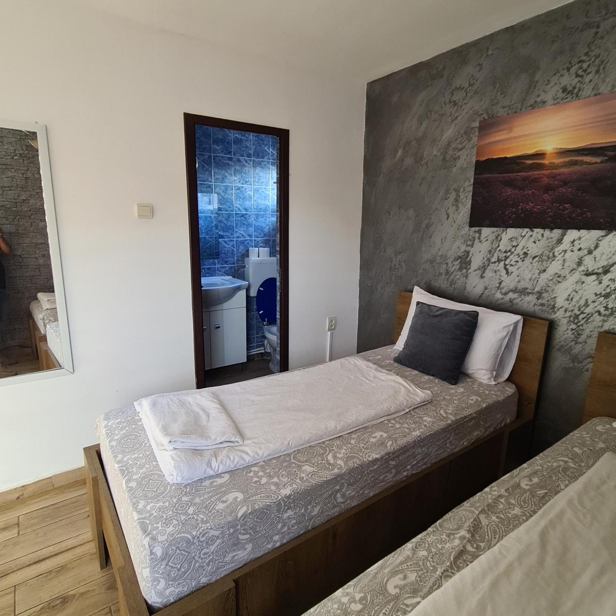 Vila Estera Therme Балотешти Экстерьер фото