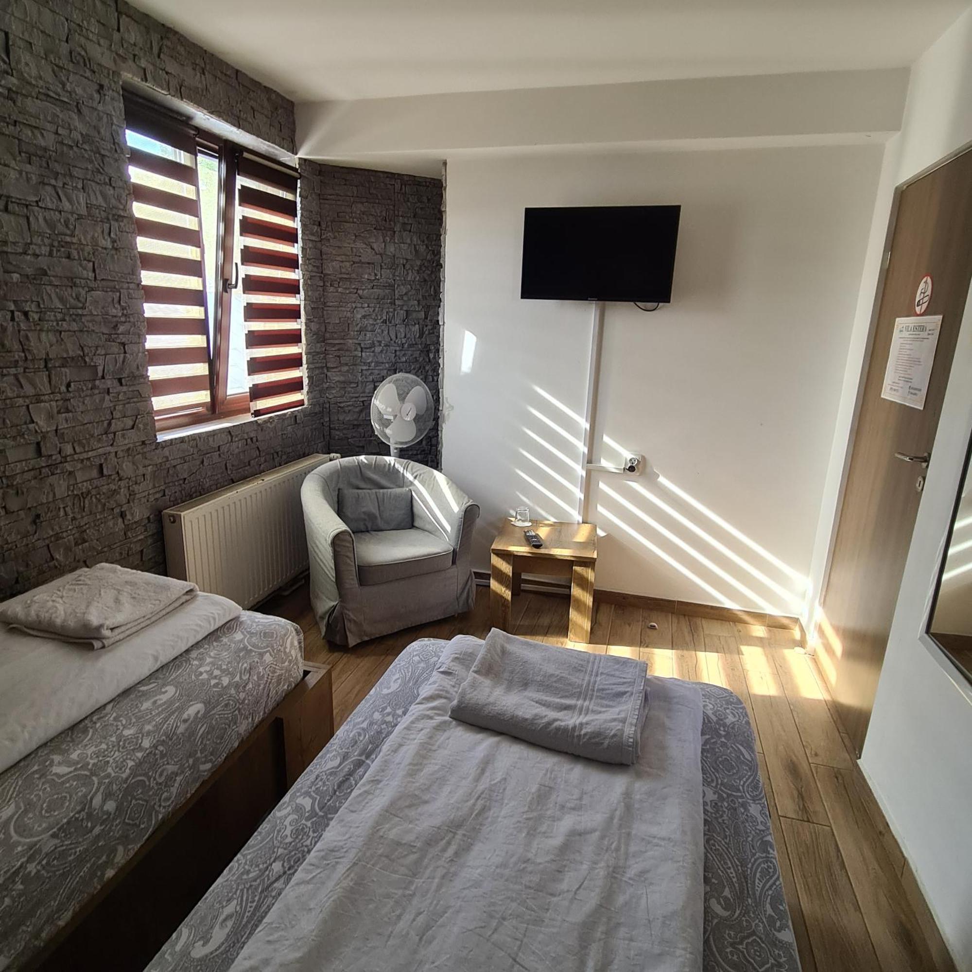 Vila Estera Therme Балотешти Экстерьер фото