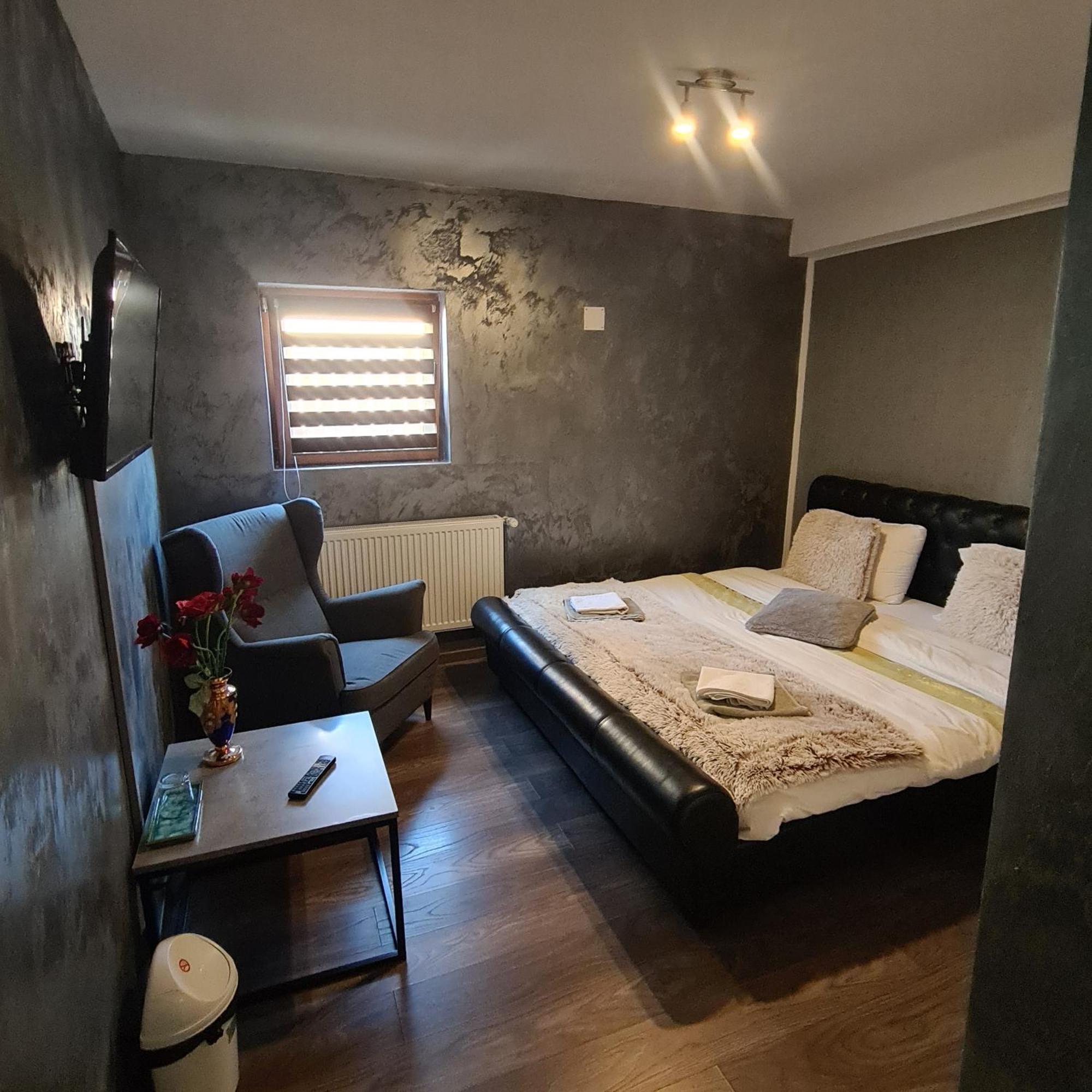 Vila Estera Therme Балотешти Экстерьер фото